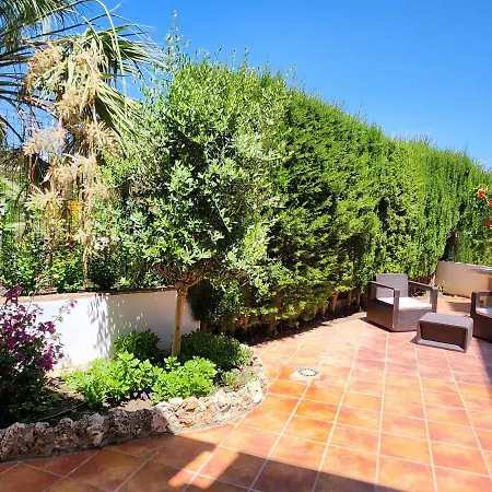 Deluxe Athos 50 Mp Garden Patio Golf & 3*