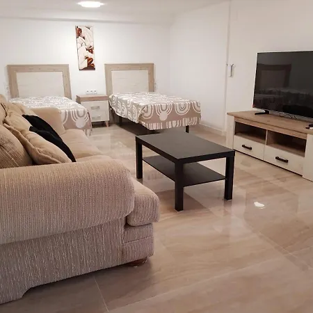 Deluxe Athos 50 Mp Garden Patio Golf & Benalmádena