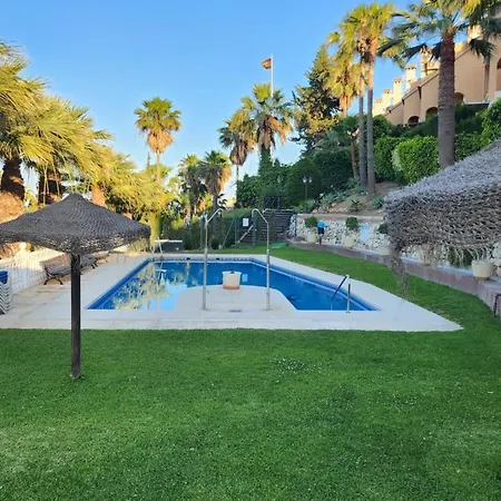 Πανσιόν Deluxe Athos 50 Mp Garden Patio Golf & *