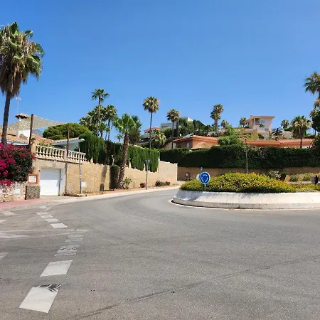 Deluxe Athos 50 Mp Garden Patio Golf & * Benalmádena