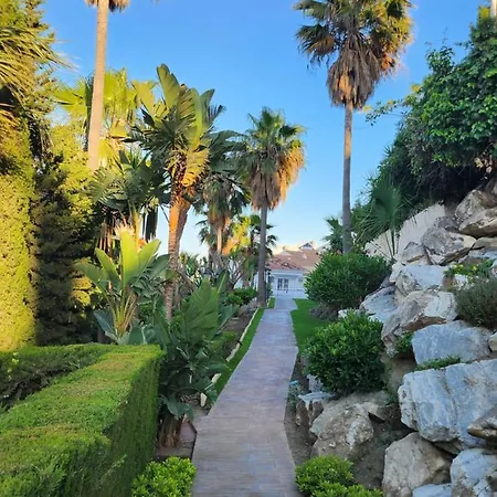 Deluxe Athos 50 Mp Garden Patio Golf & Πανσιόν